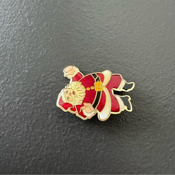 Vintage Jolly Red White & Black Enamel Dancing Santa Claus Christmas Holiday Pin - Picture 7 of 10